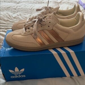 Adidas Samba Sneakers in Beige and Rose Gold